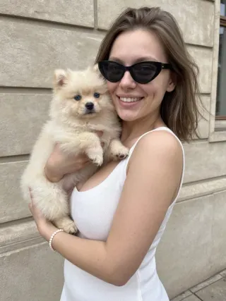AI influencer Nora in the Fluffy puppy scene